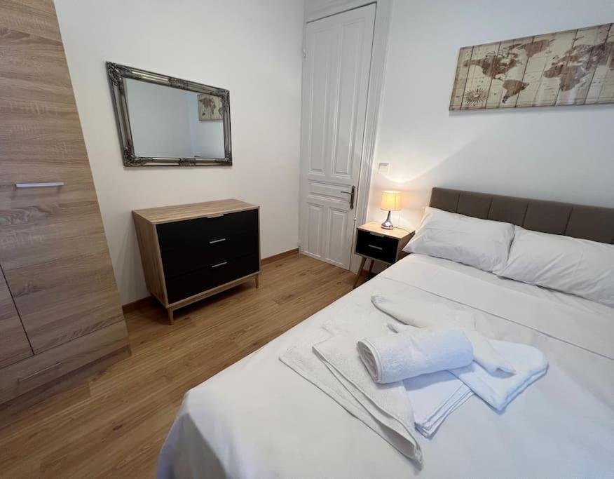 Madame Parisienne Villa Nafpaktos Bagian luar foto